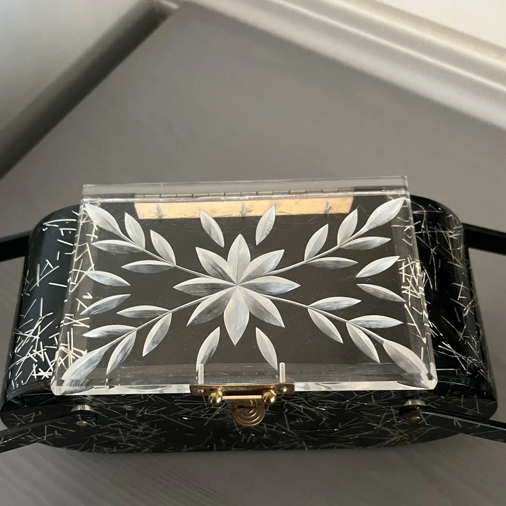 Florida Handmade Made in Miami Lucite Vintage Purse - Picture 8 of 11